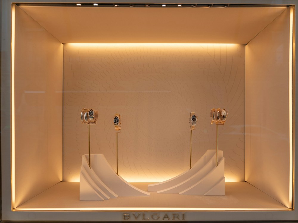 Grafton Jewellers window display on Grafton Street